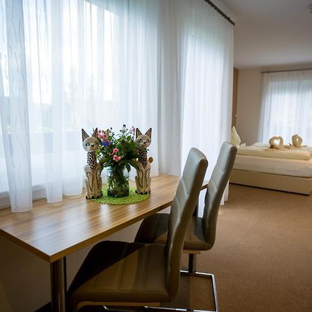 Gaestehaus Krappinger/Pizzeria Mamma Mia Оссиах Экстерьер фото