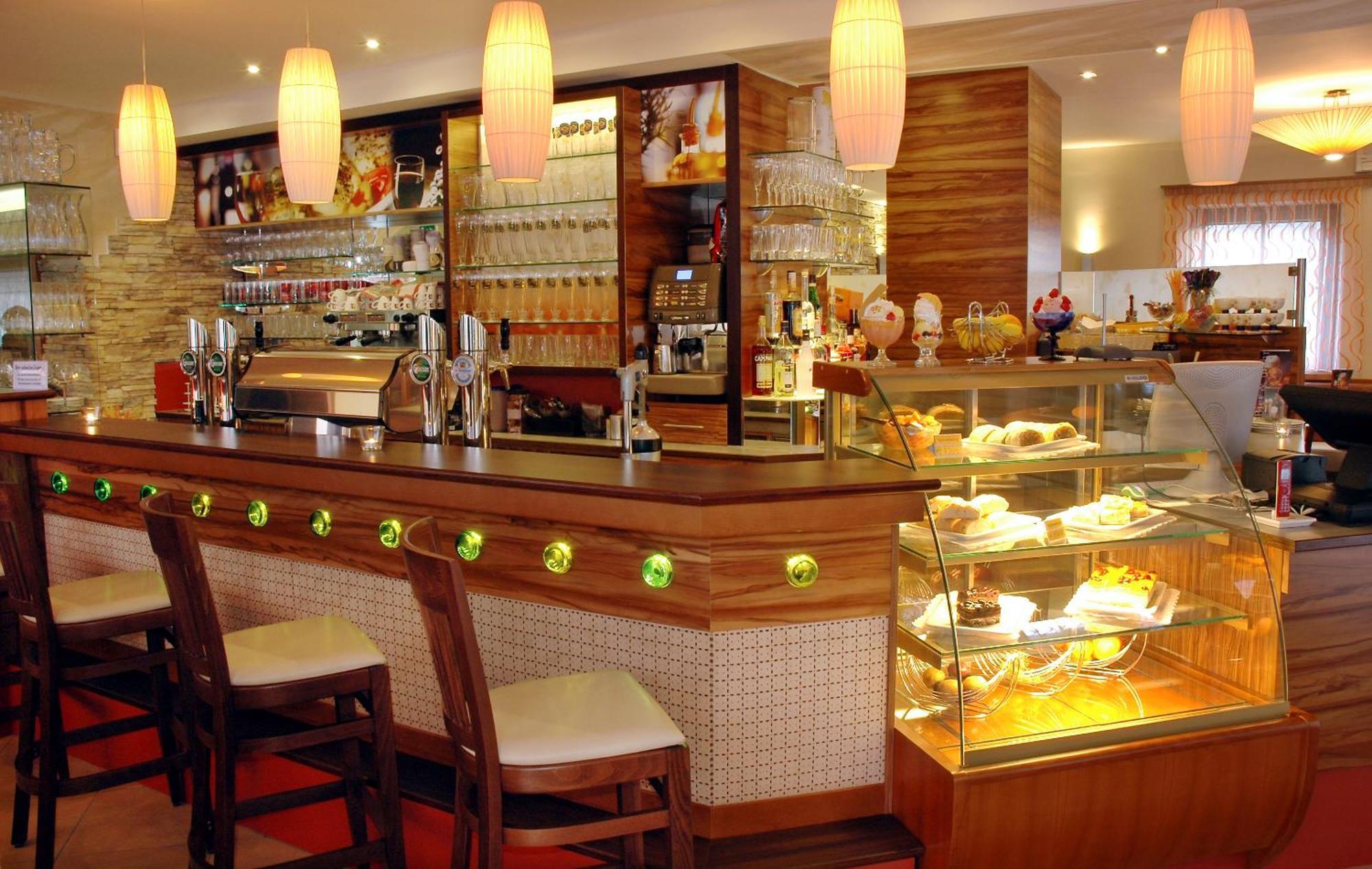 Gaestehaus Krappinger/Pizzeria Mamma Mia Оссиах Экстерьер фото